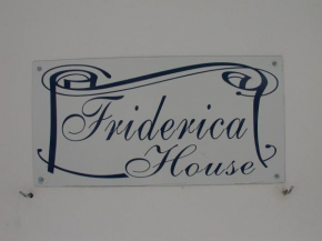 Гостиница Friderica House  Порос